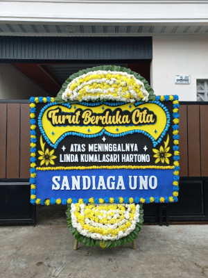 Papan Bunga Duka di Wangurer Utara